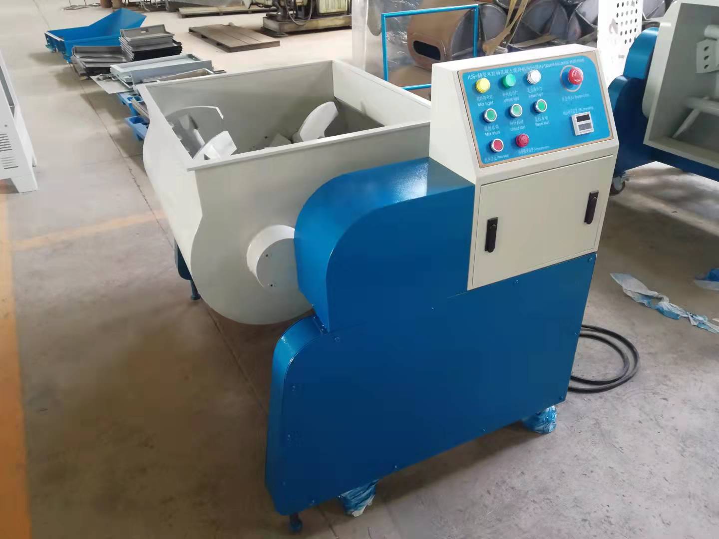 HJS-60 မိုဘိုင်းဓာတ်ခွဲခန်းကွန်ကရစ်ရောနှော